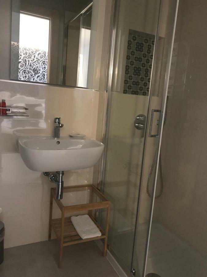 Alba Rooms 斯培西亚 外观 照片
